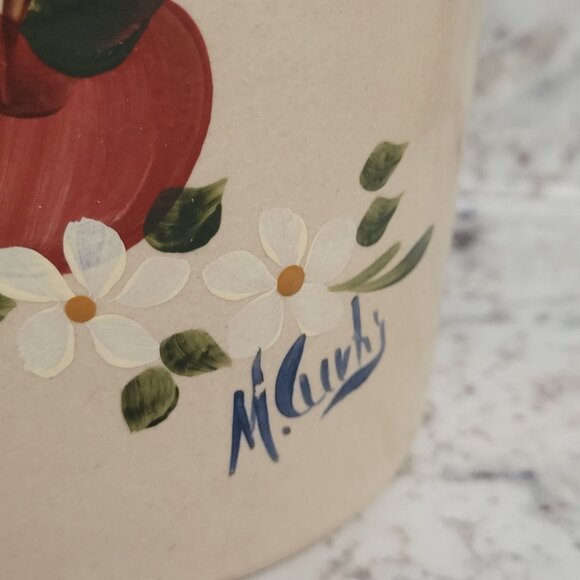 Robinson Ransbottom Hand Painted Apple Design Stoneware Crock Jar 1 Qt - Picture 2 of 9